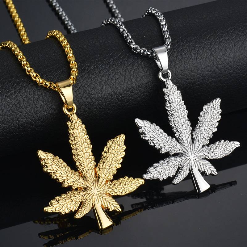 Men's Iced Out Leaf Shaped Pendant Necklaces Men's Chains Men's Jewelry