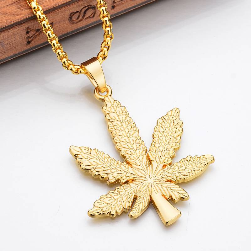 Men's Iced Out Leaf Shaped Pendant Necklaces Men's Chains Men's Jewelry