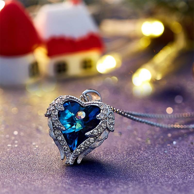 Women's Heart Shaped Crystal Pendant Necklace Necklaces & Pendants Women's Jewelry