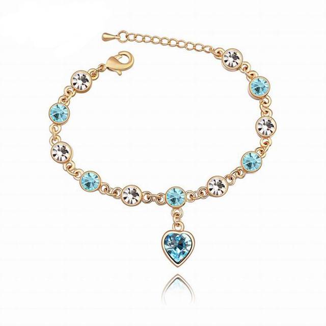 Women's Heart Shaped Crystal Bracelet | Jewelry Addicts