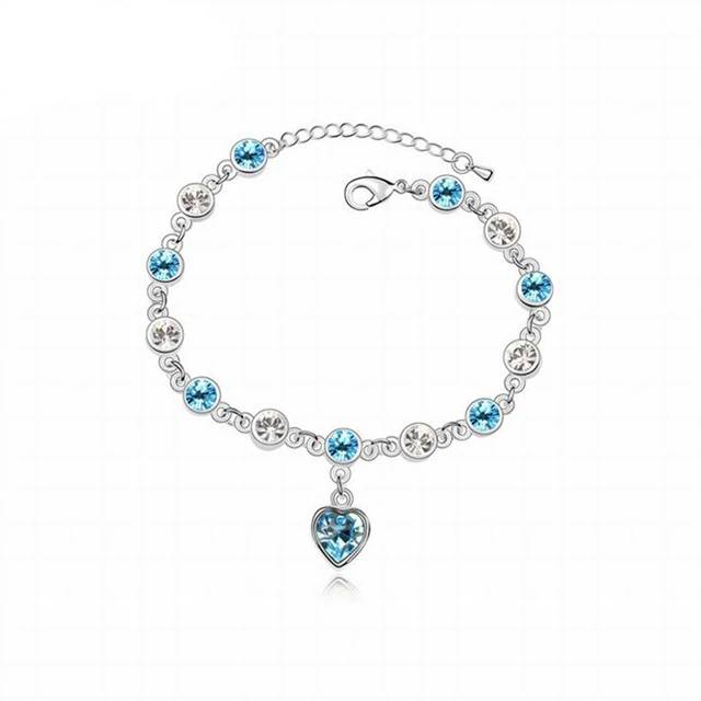 Women's Heart Shaped Crystal Bracelet | Jewelry Addicts
