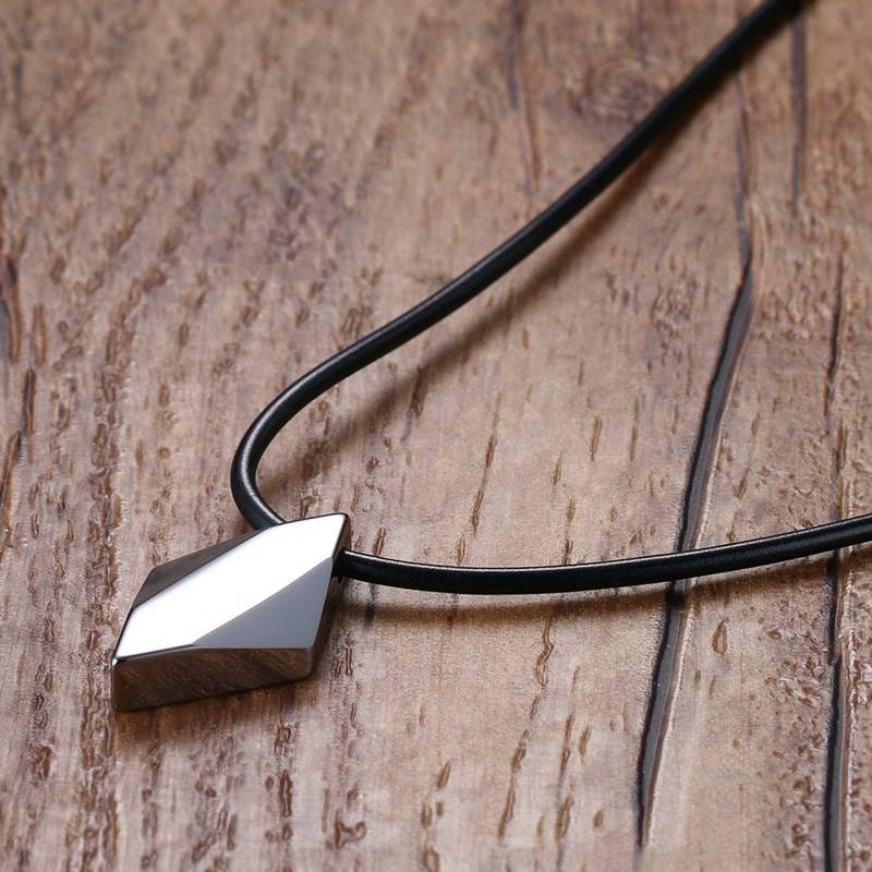 Fashion Geometric Metal Men's Pendant Necklace Men's Jewelry Mens Pendants New Arrivals