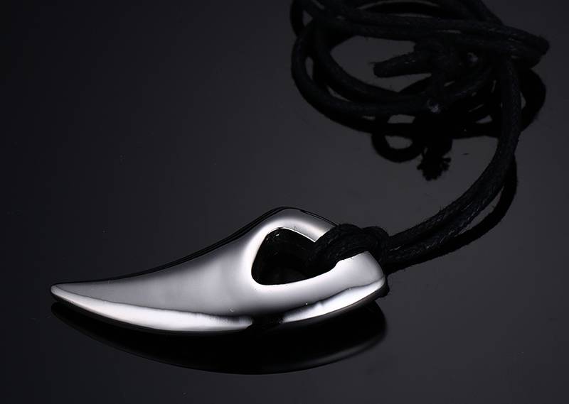 Men's Shark Fang Shaped Pendant Men's Jewelry Mens Pendants