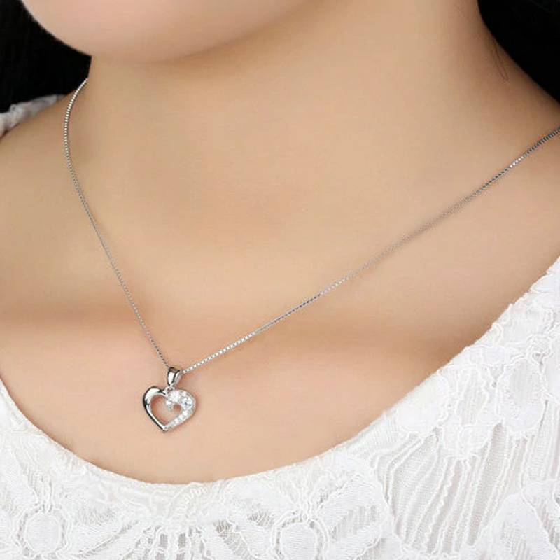 Silver Romantic Heart Pendant Necklace | Jewelry Addicts