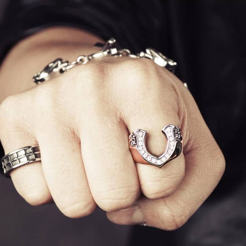 Letter V Victory Cubic Zircon Stainless steel Ring Mens Rings