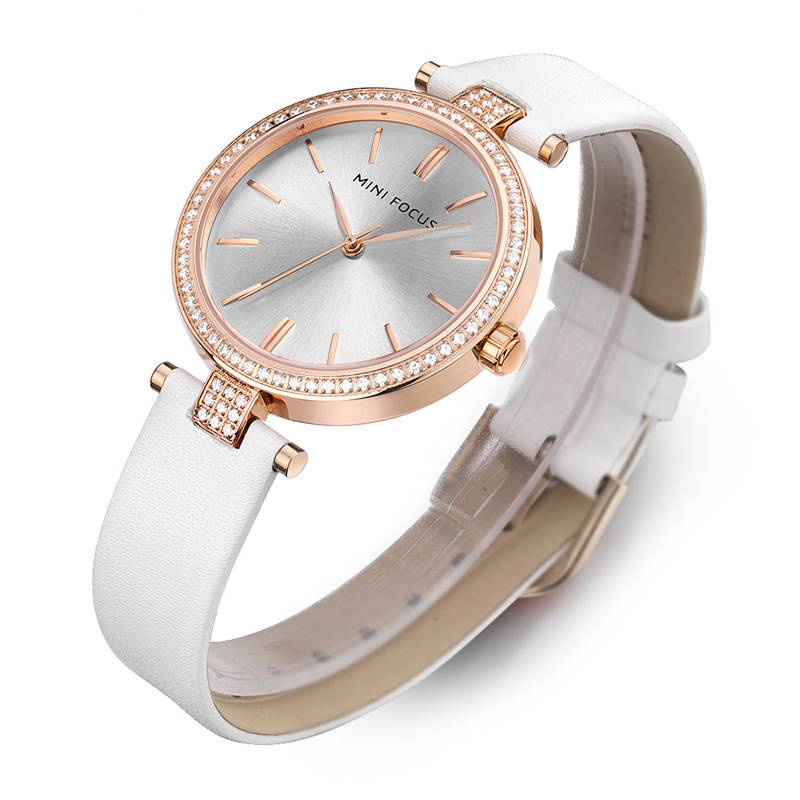 Women's Elegant Quartz Wrist Watches Mini Focus Women's Watches