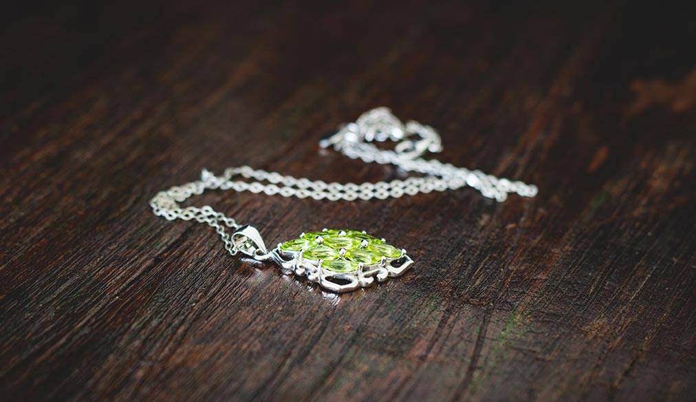 Jewelry Addicts Peridot Gemstone Fabulous Kiwi Green Wonder https://jwlraddicts.com/peridot-gemstone-fabulous-kiwi-green-wonder/