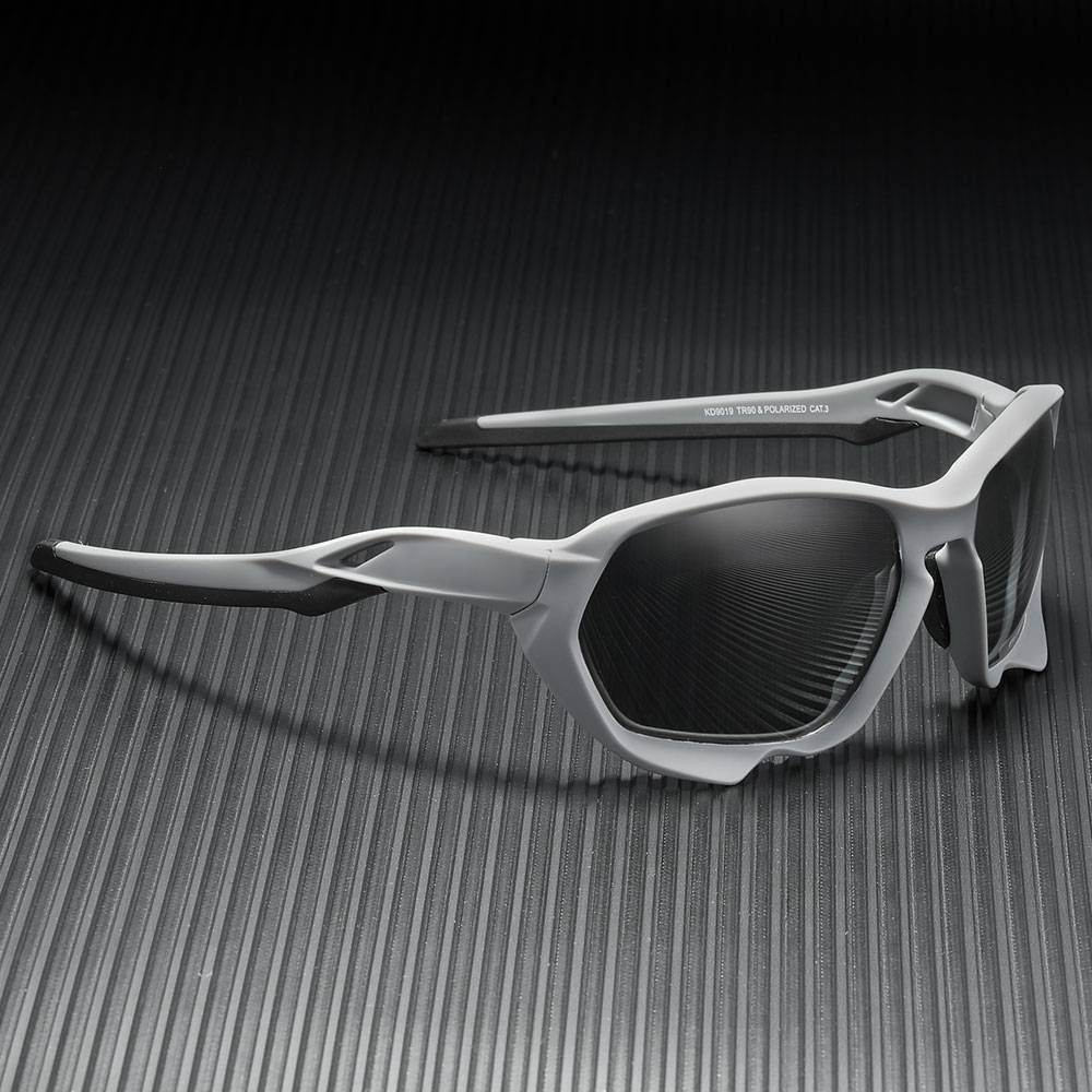 Impeccable Matched Shape Polarized Men's Sunglasses Unisex Sunglasses