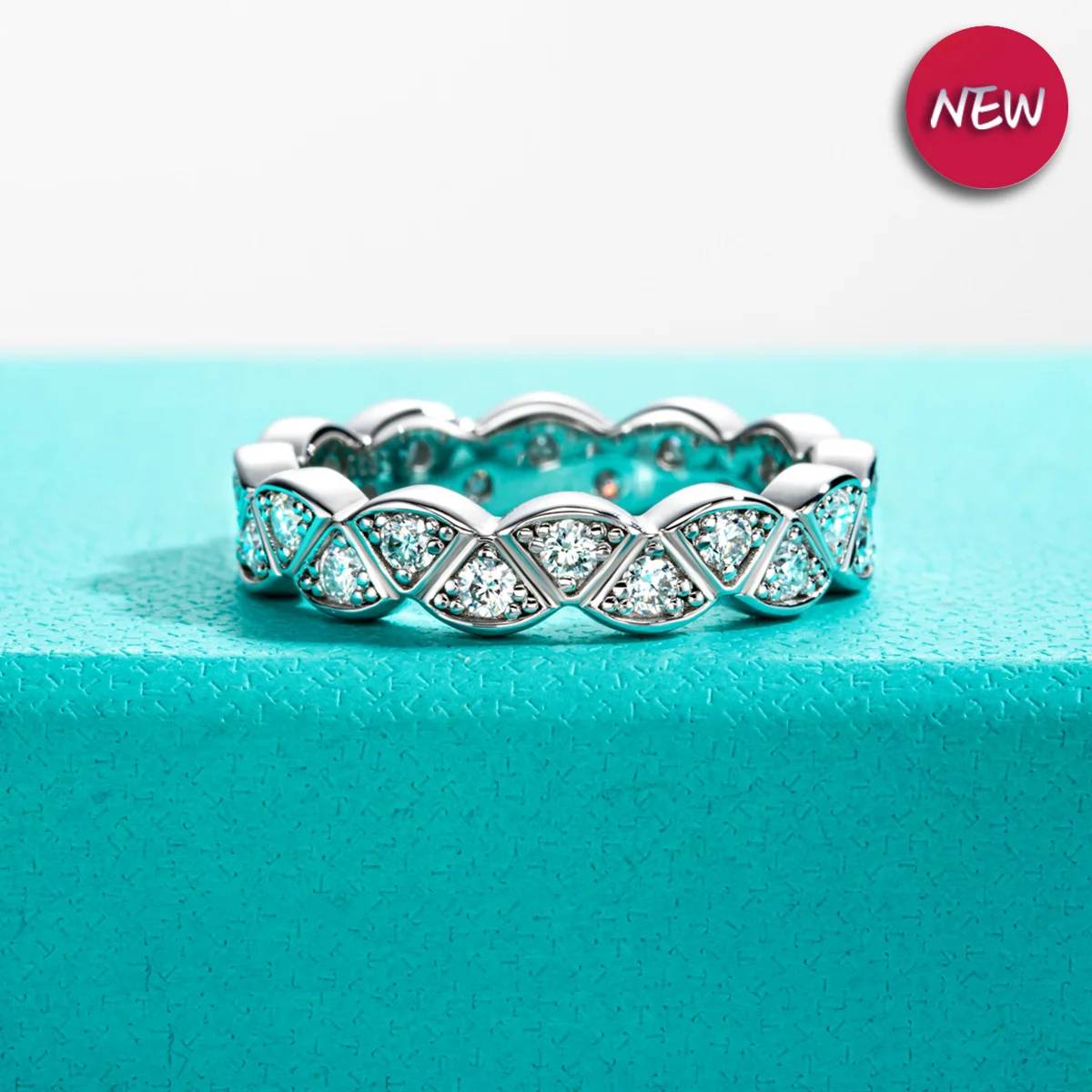 Moissanite Leaf Eternity Wedding Band 18K White Gold Plated Women's Rings