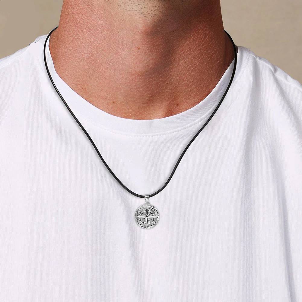 Compass Pendant Necklace in 925 Sterling Silver Mens Pendants
