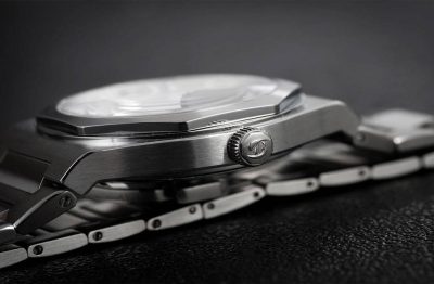 Jewelry Addicts The Bettimer B8001: A Tribute to Timeless Elegance and Precision https://jwlraddicts.com/?p=85170