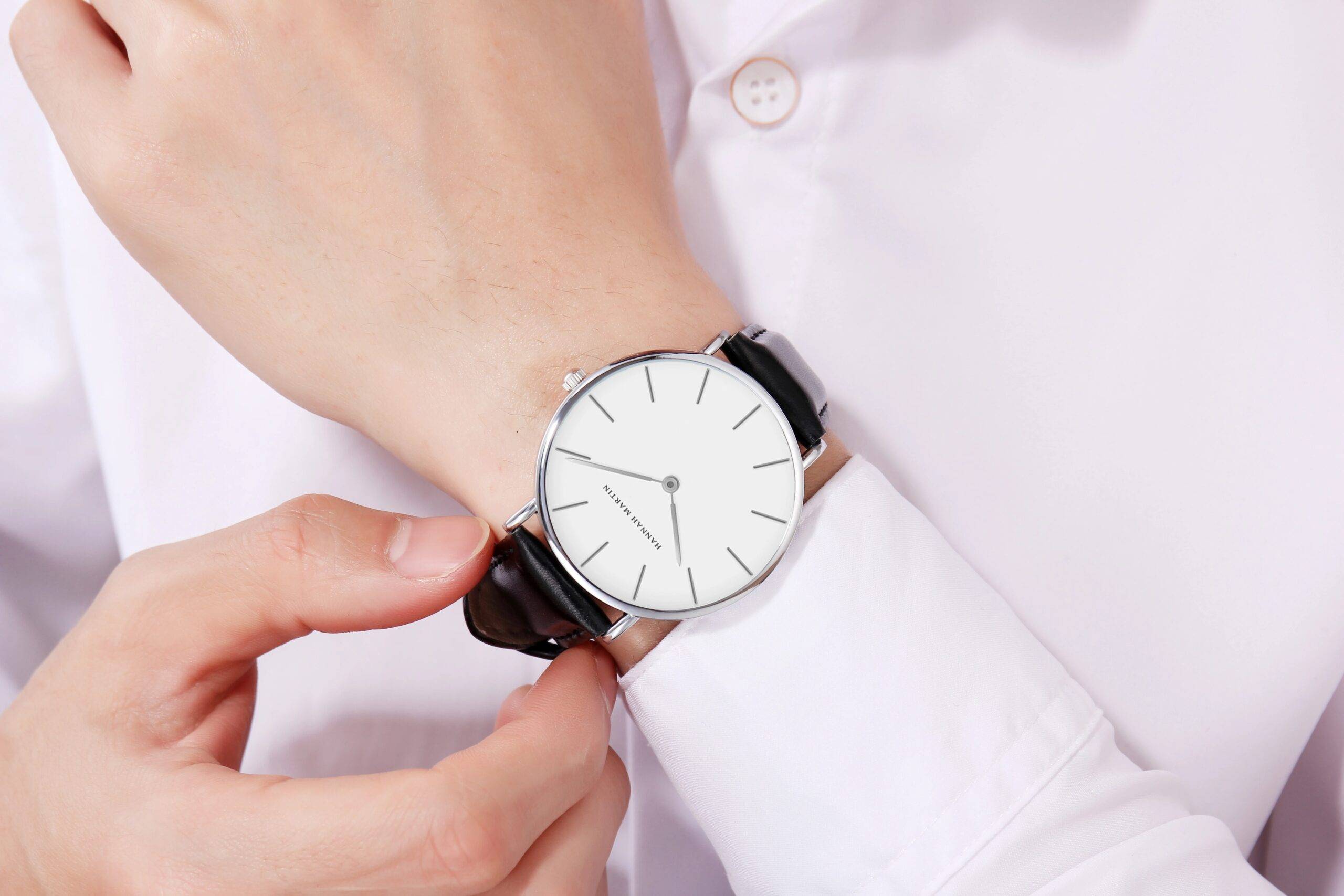 Hannah Martin Watch For Men With Leather Band