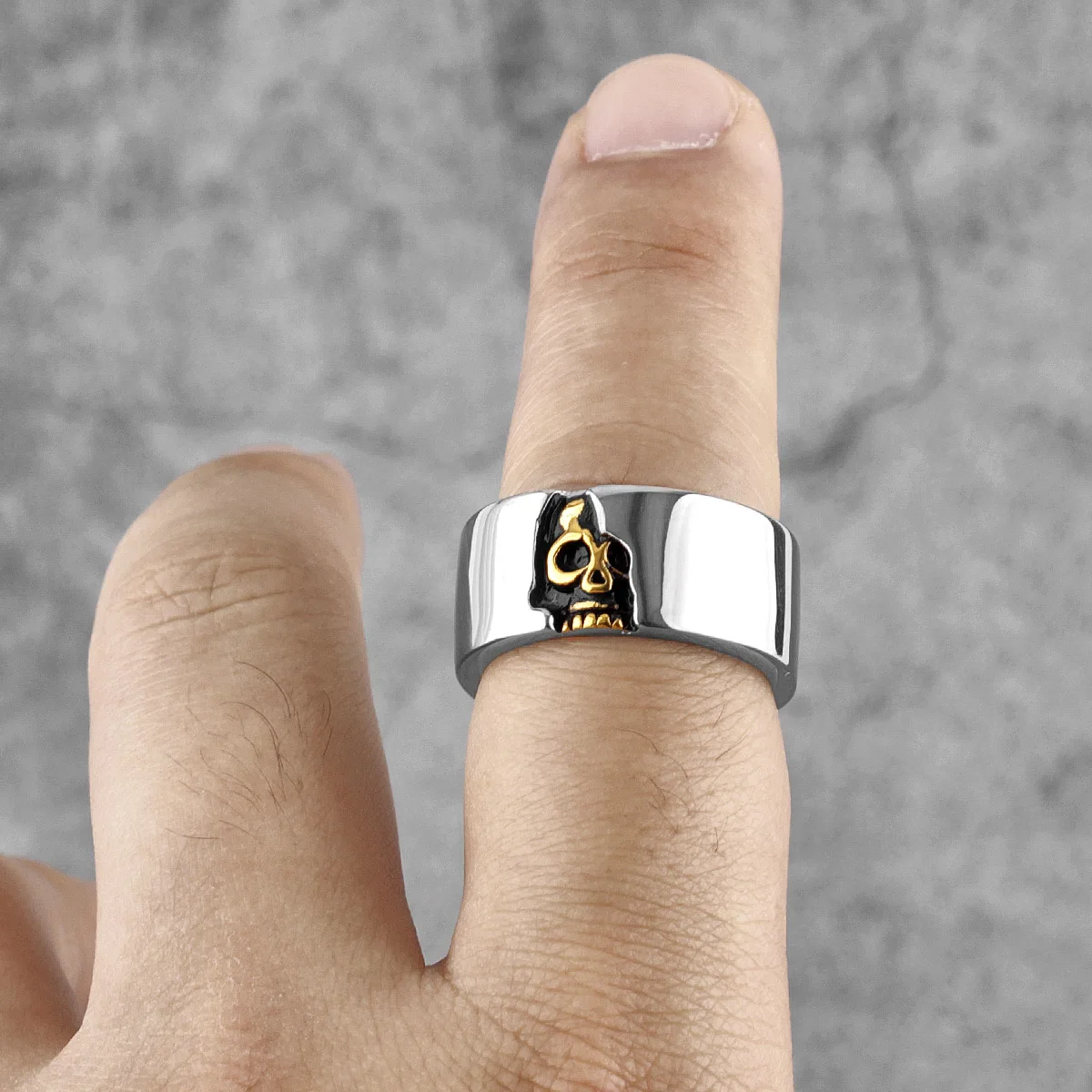 Bikers Stainless Steel Gothic Skull Ring