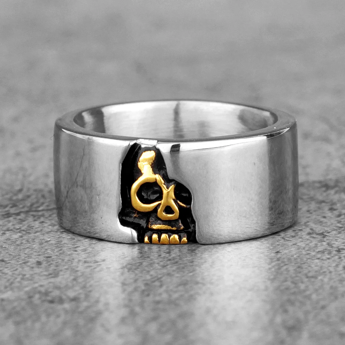 Bikers Stainless Steel Gothic Skull Ring