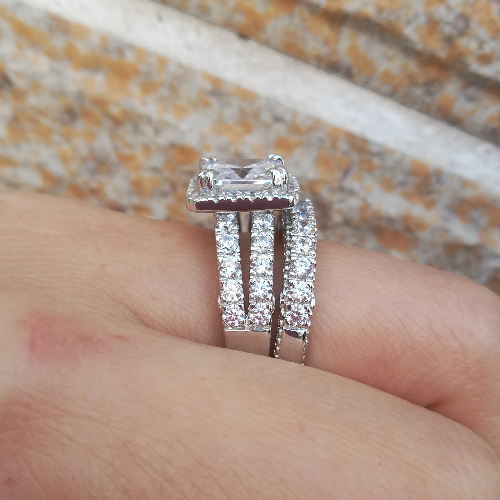 Classic 2 Pcs Wedding Ring Set 2.8 Ct Princess Cut