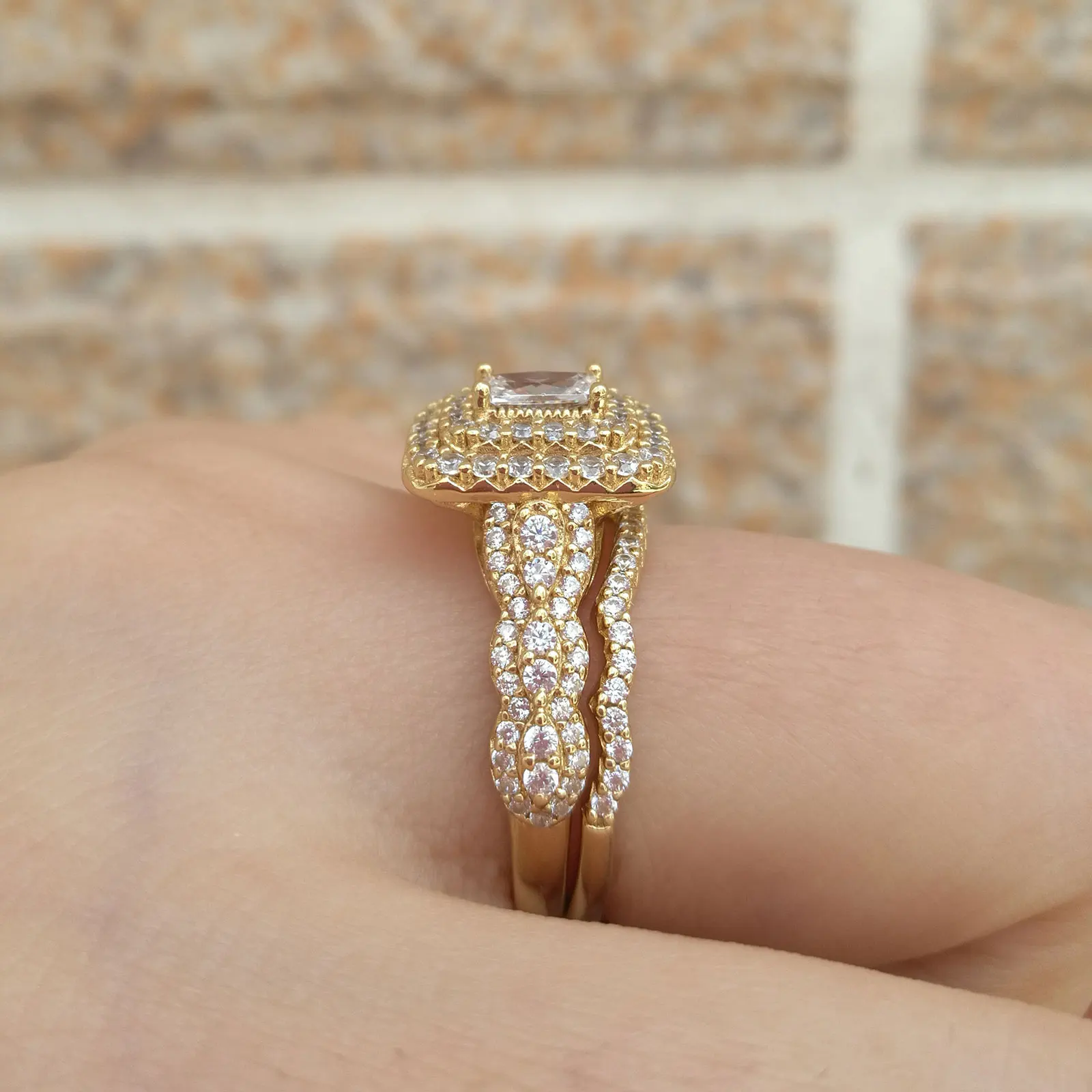 Yellow Gold Color Wedding Rings for Women