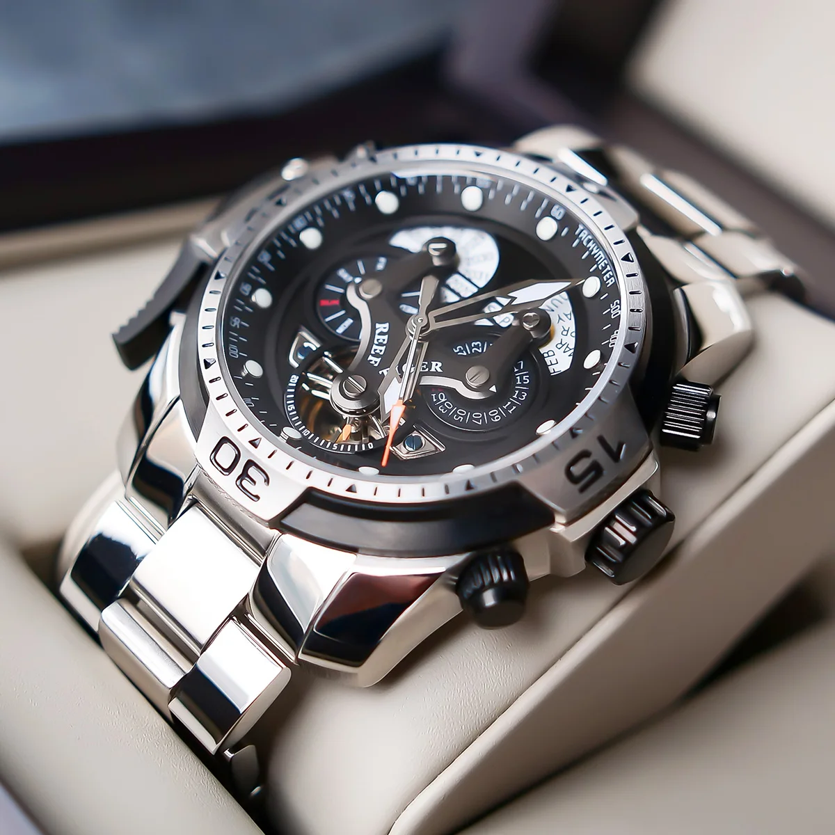 Reef Tiger/RT Designer Mens Sport Watch Perpetual Calendar