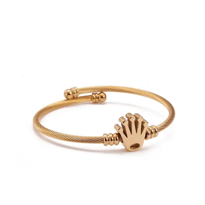 Fashion Crown Stainless Steel Twisted Charm Bangle