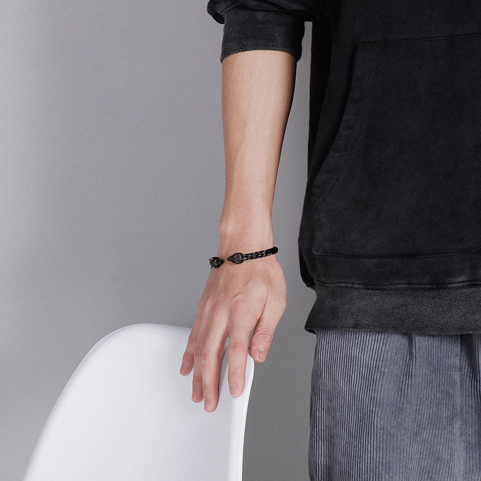Black Wolf Heads Braided Cable Cuff Bracelet