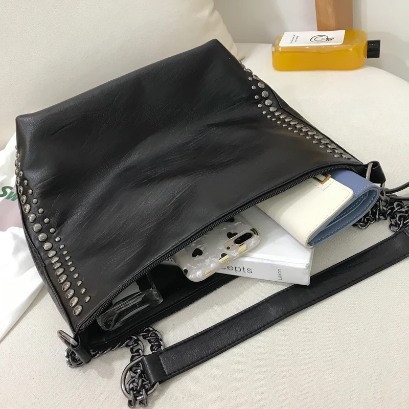 Casual Rivet Shoulder Bag Womens Chain Crossbody Bags