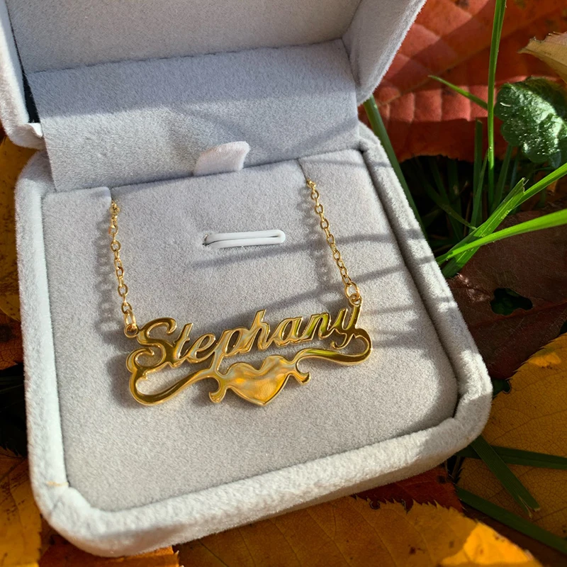 Women's Custom Name Pendant Necklace