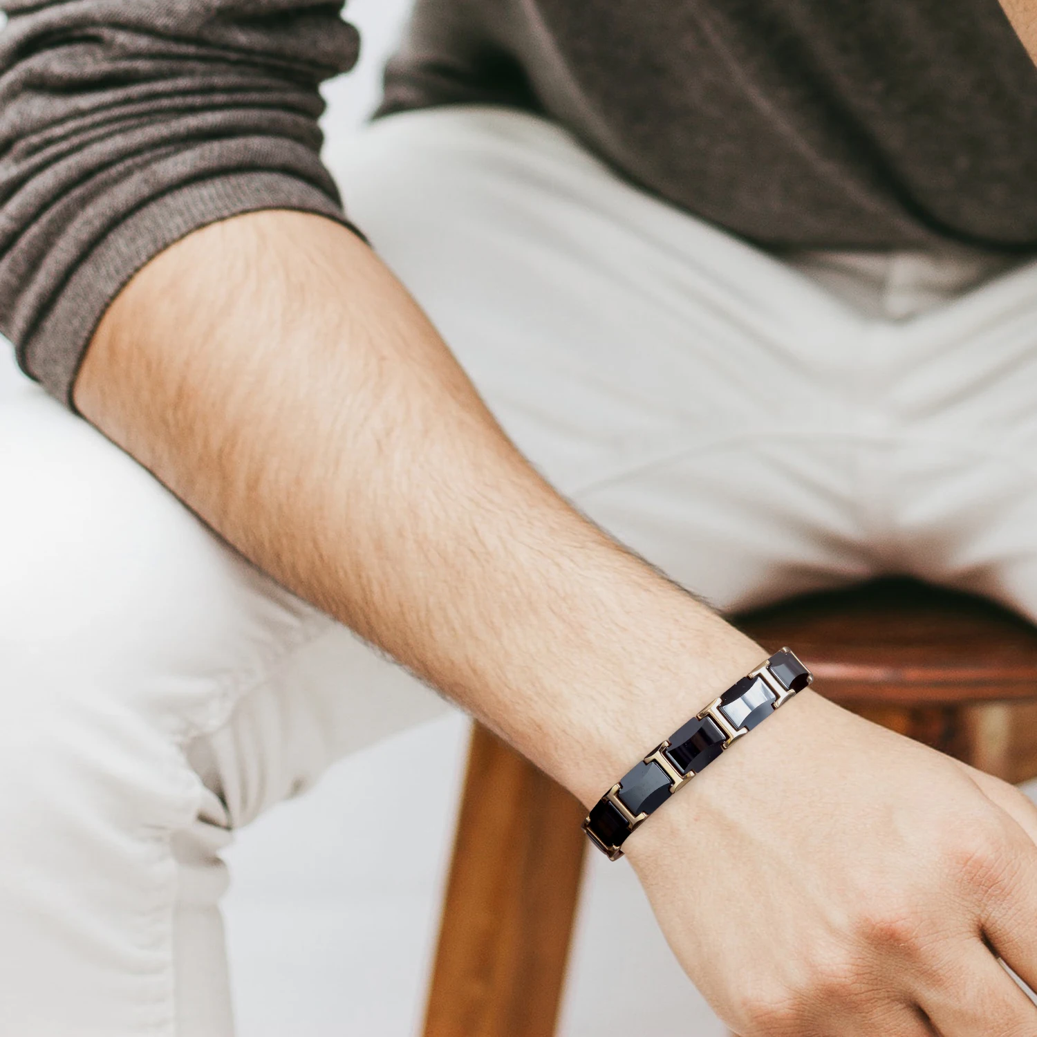 Ceramic and Tungsten Steel Magnetic Bracelets