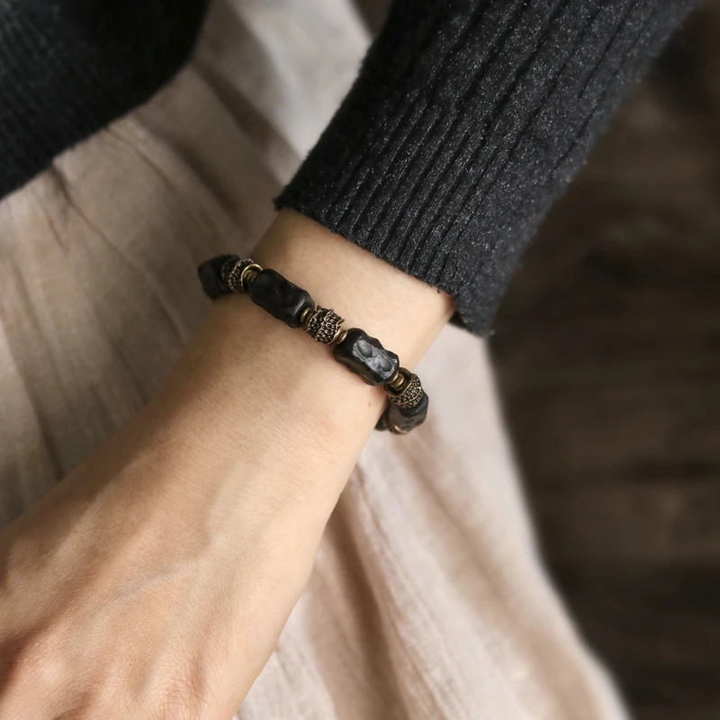 Hammered Copper Black Wood Vintage Bracelet
