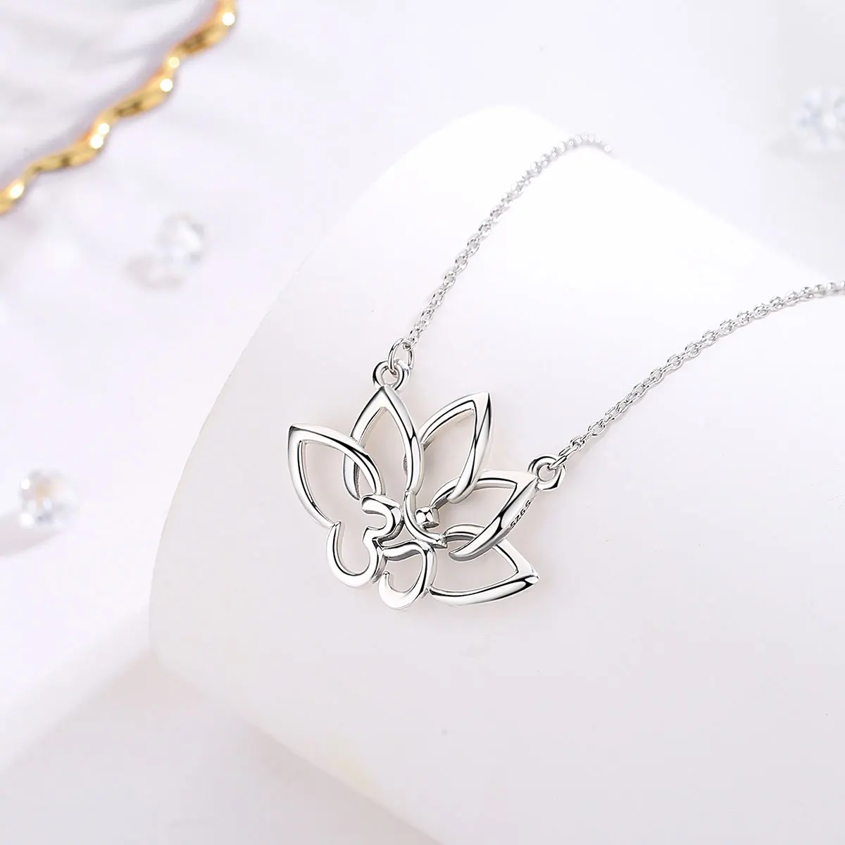 Real 925 Silver Blooming Lotus Pendant Necklace