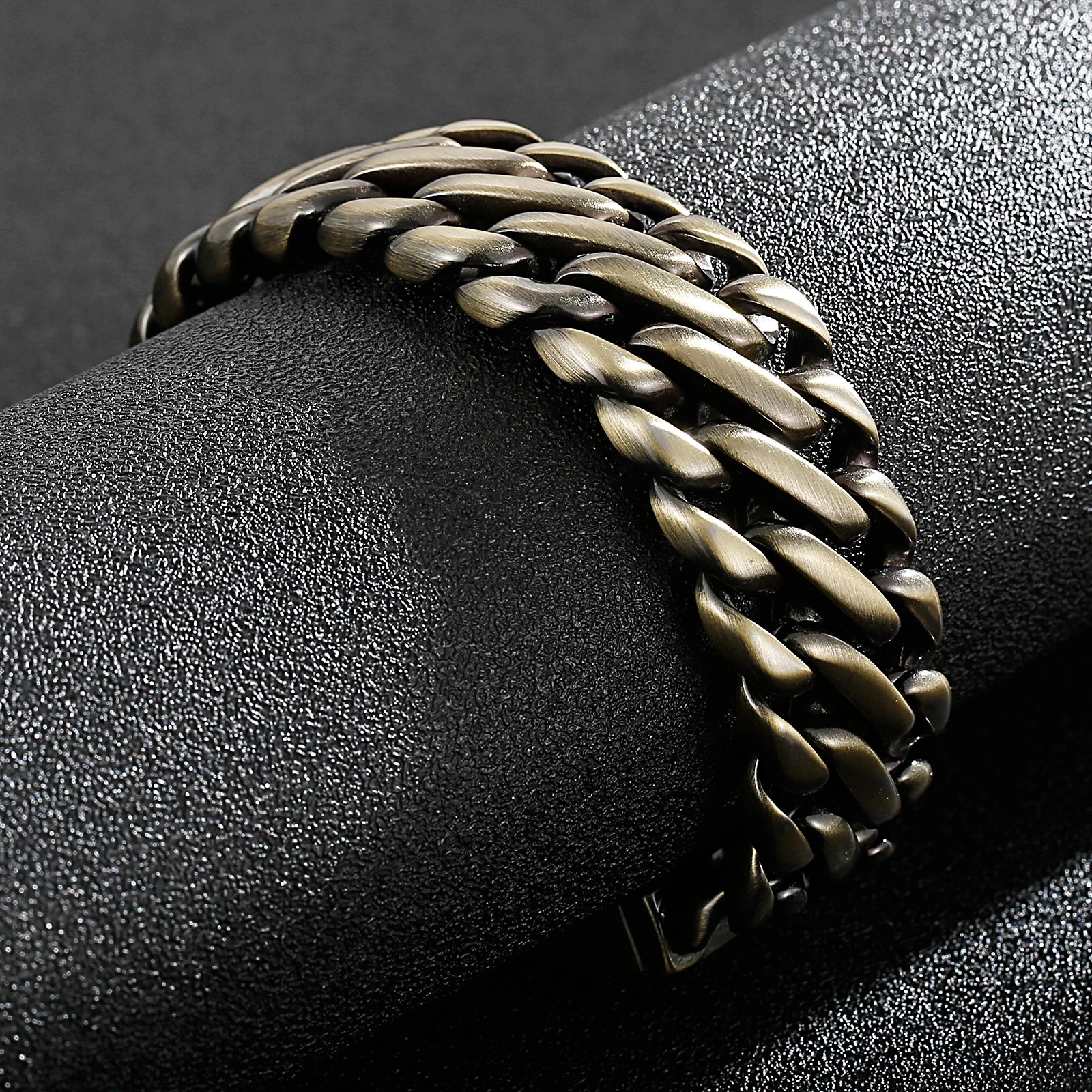 Wide Curb Cuban Link Chain Bracelet for Men