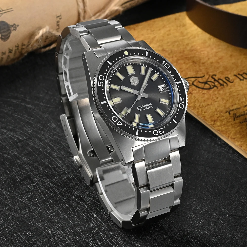 San Martin 62mas 37mm Diver Men's Watch