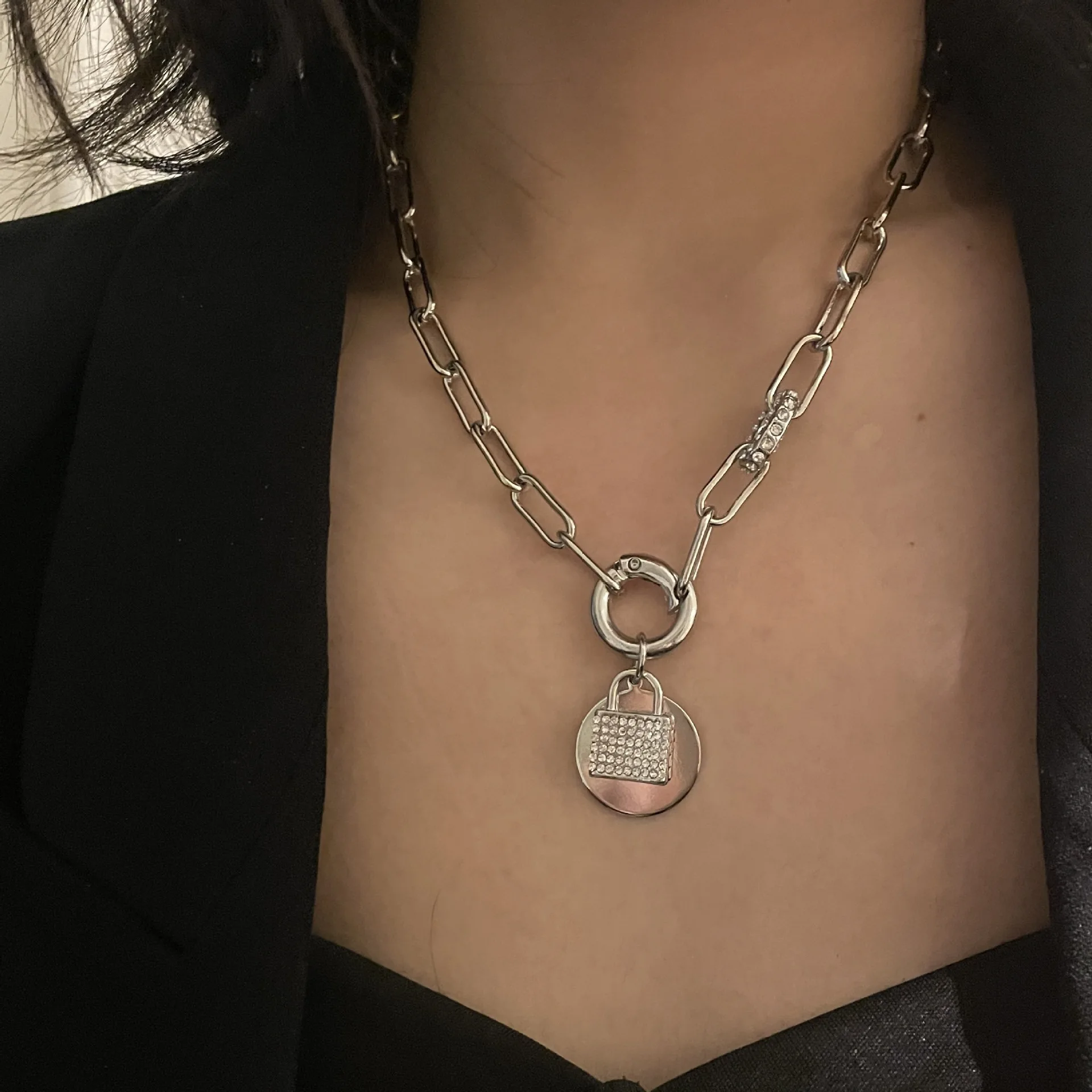 Rhinestone Chain Lock Pendant Choker Necklace
