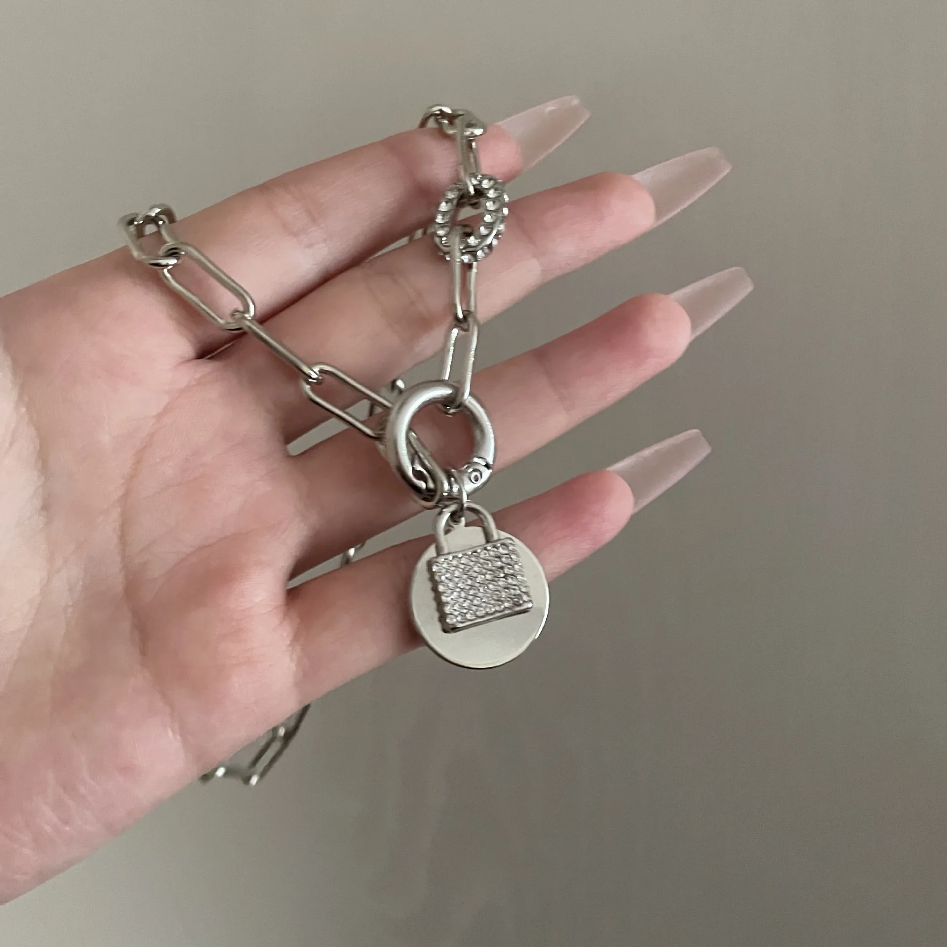 Rhinestone Chain Lock Pendant Choker Necklace