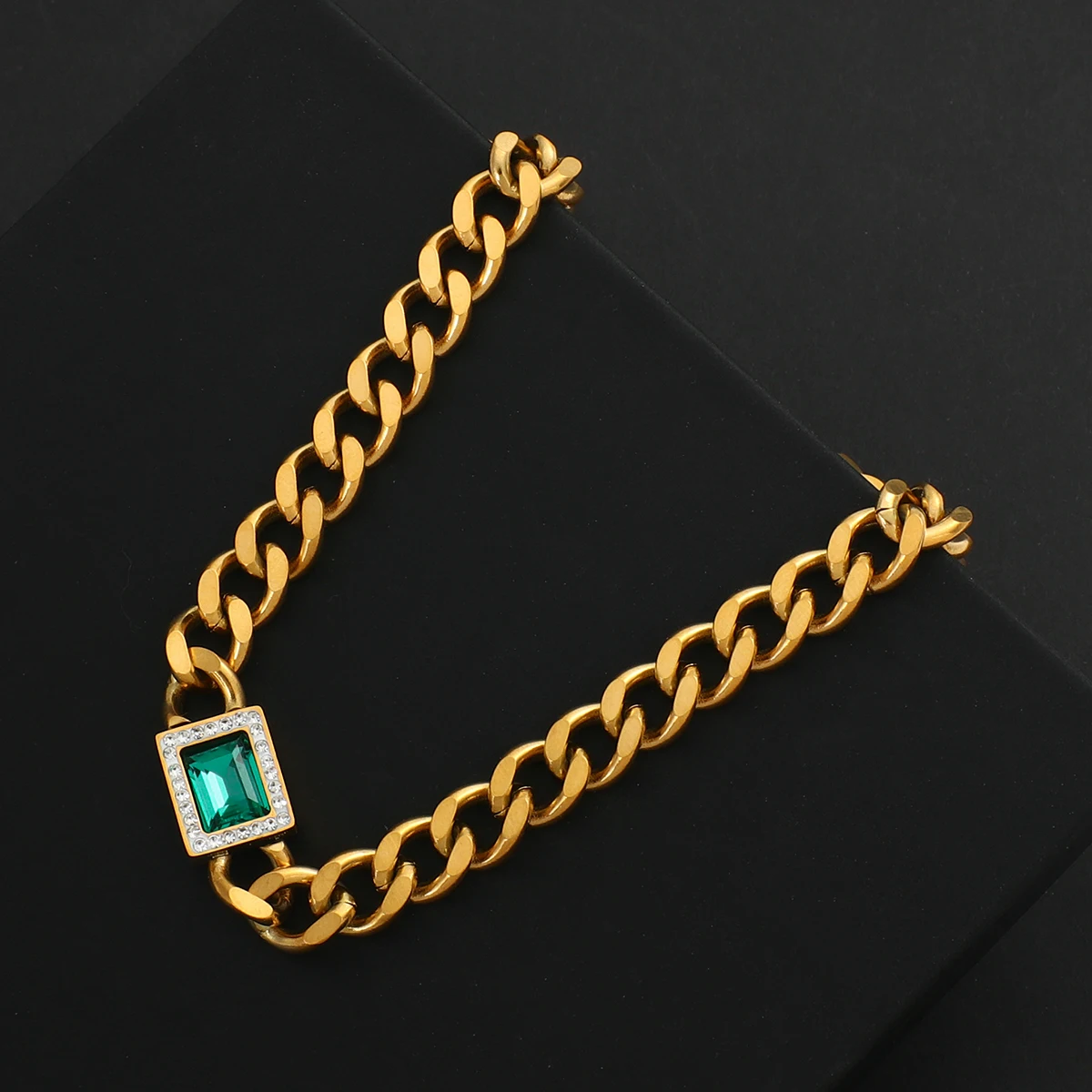 Fashion Cuban Chain Necklace with Green Crystal