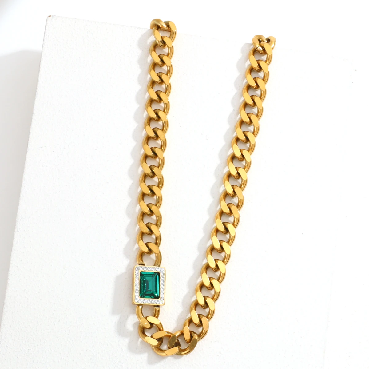 Fashion Cuban Chain Necklace with Green Crystal