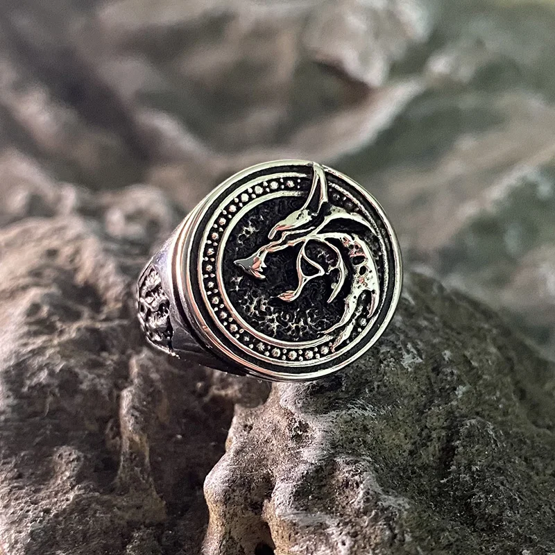 Nordic Wizard Warrior Hunter Wolf Head Ring