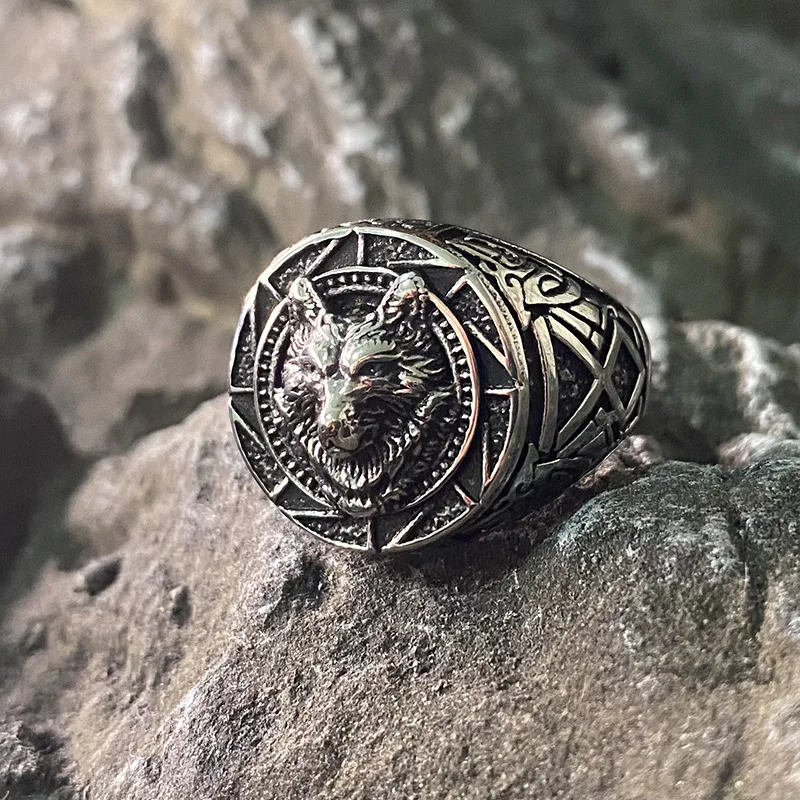 Norse Viking Nordic Wolf Head Signet Ring