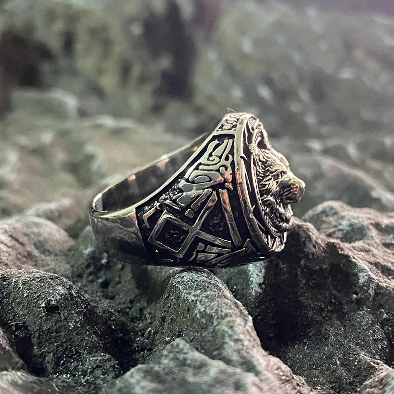 Norse Viking Nordic Wolf Head Signet Ring