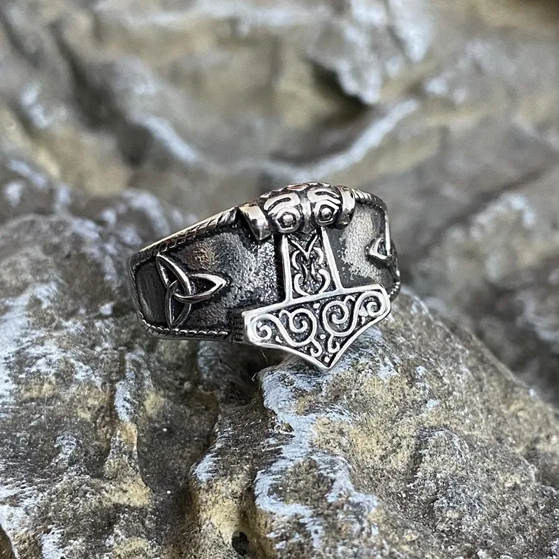 Thors Hammer Ring Celtic Knots