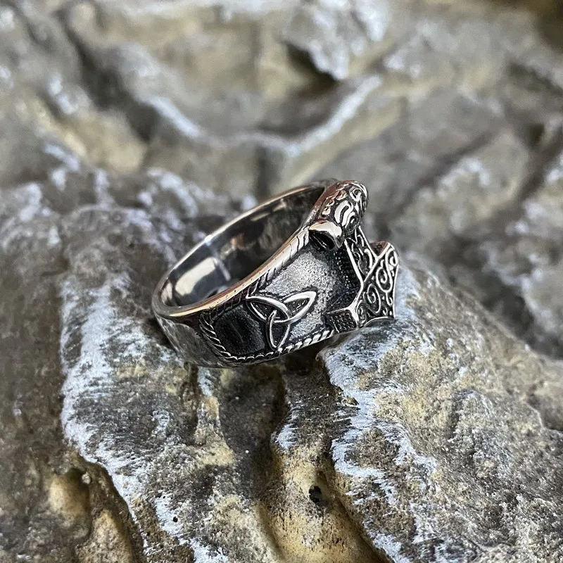 Thors Hammer Ring Celtic Knots