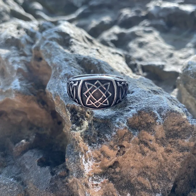 Stainless Steel Nordic Amulet Celtic Knots Ring