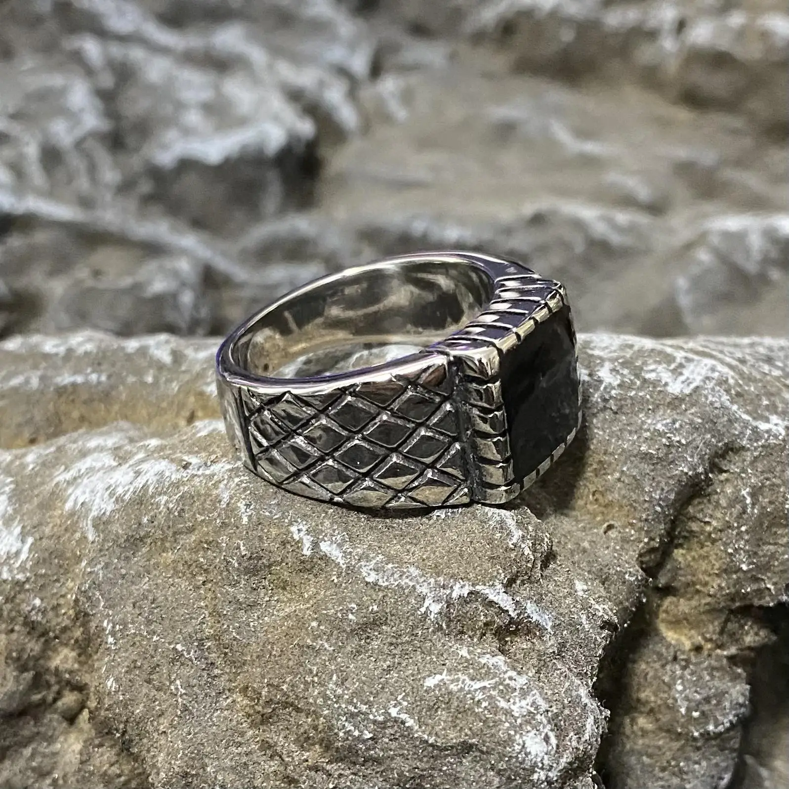 Vintage Classic Square Black Stone Viking Simple Ring