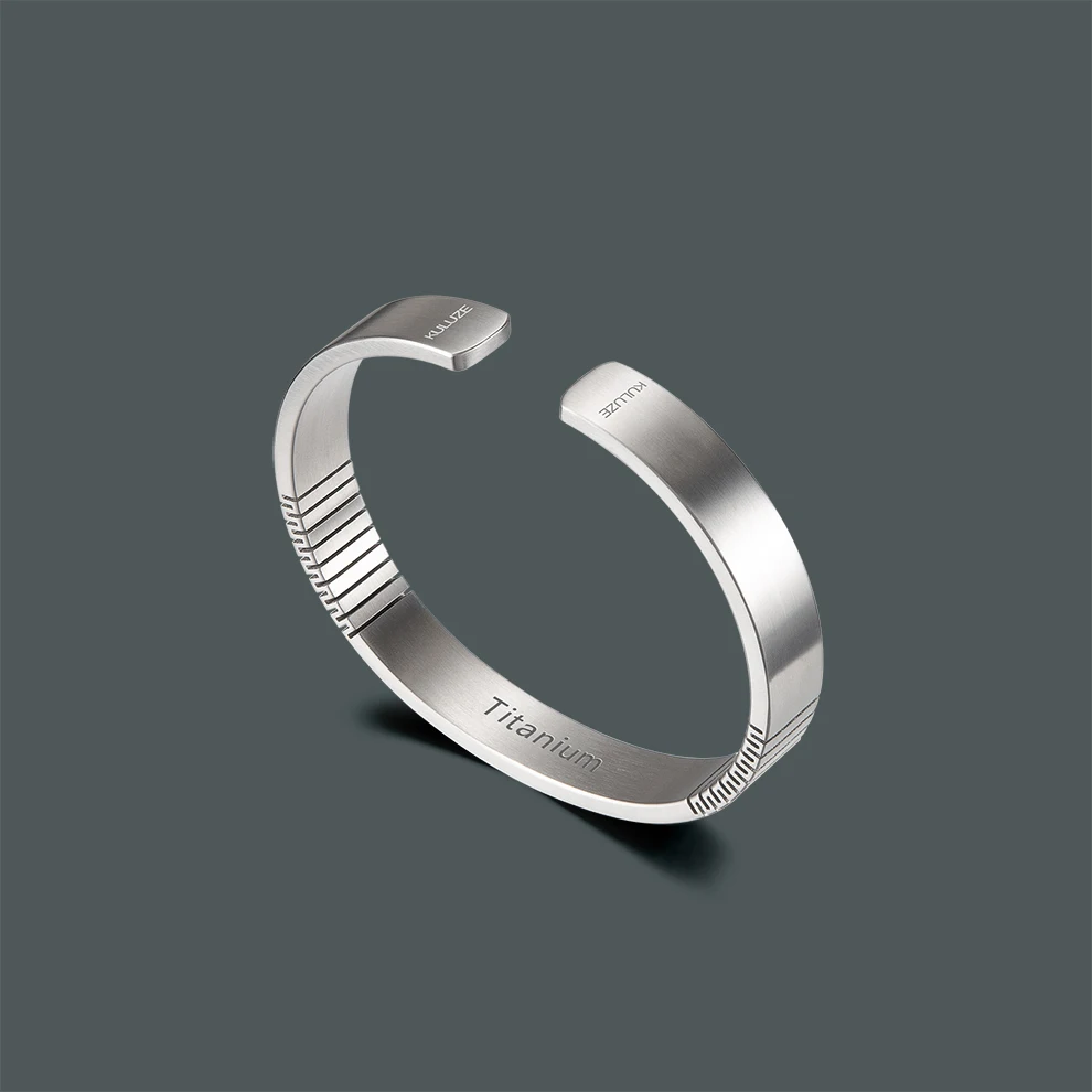 Titanium Golf Athletic Cuff Bracelet for Men Women