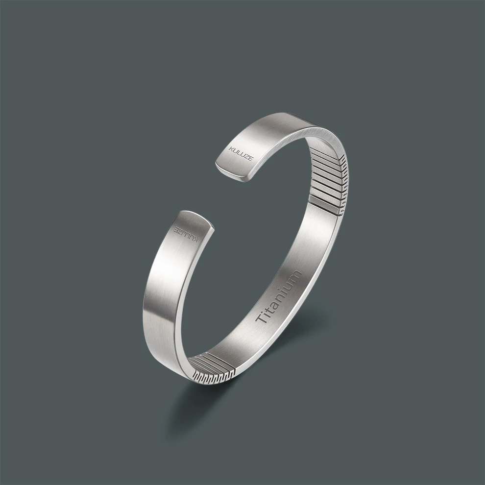 Titanium Golf Athletic Cuff Bracelet for Men Women