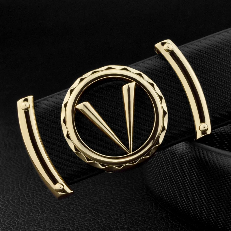V Letter Black/White Fashion Designer Belts