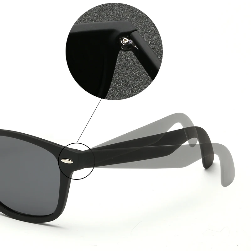 Lightweight and Comfortable Polarized Sunglasses