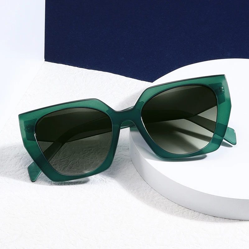Trendy AEVOGUE Shades for Women with UV Protection