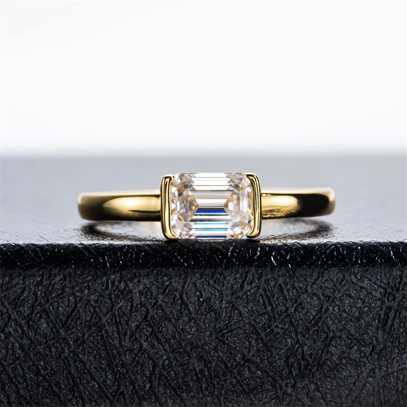 1 Carat Emerald Cut Moissanite Ring