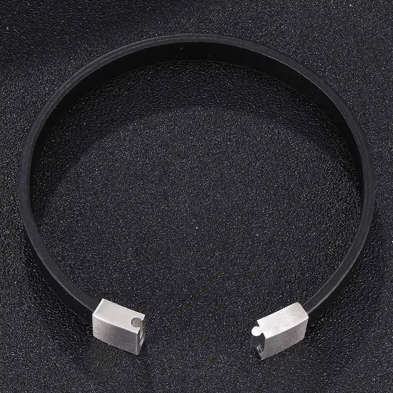 Modern Magnetic Clasp Leather Bracelet for Men
