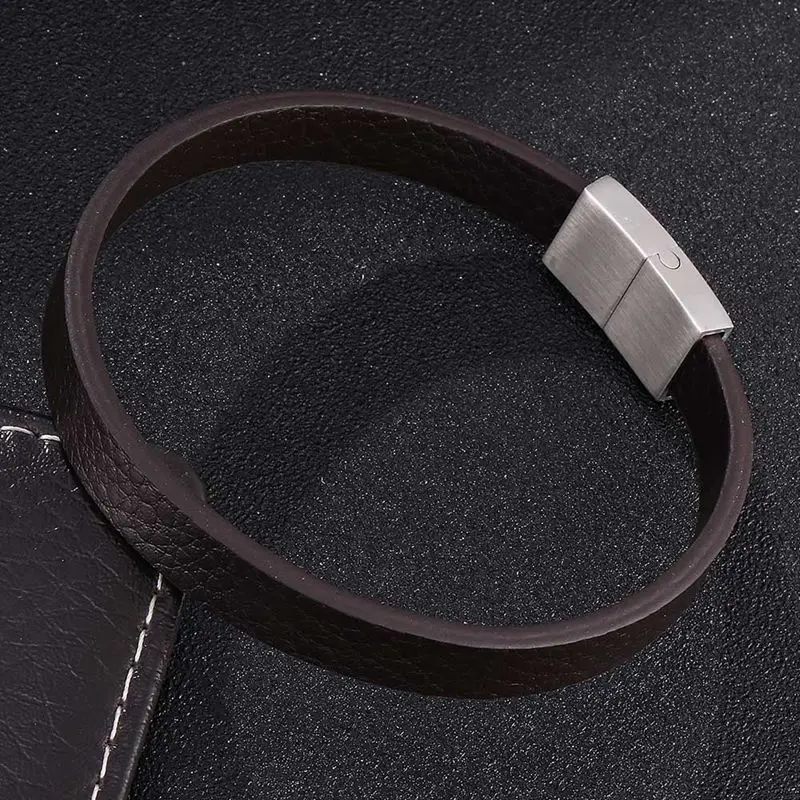 Modern Magnetic Clasp Leather Bracelet for Men