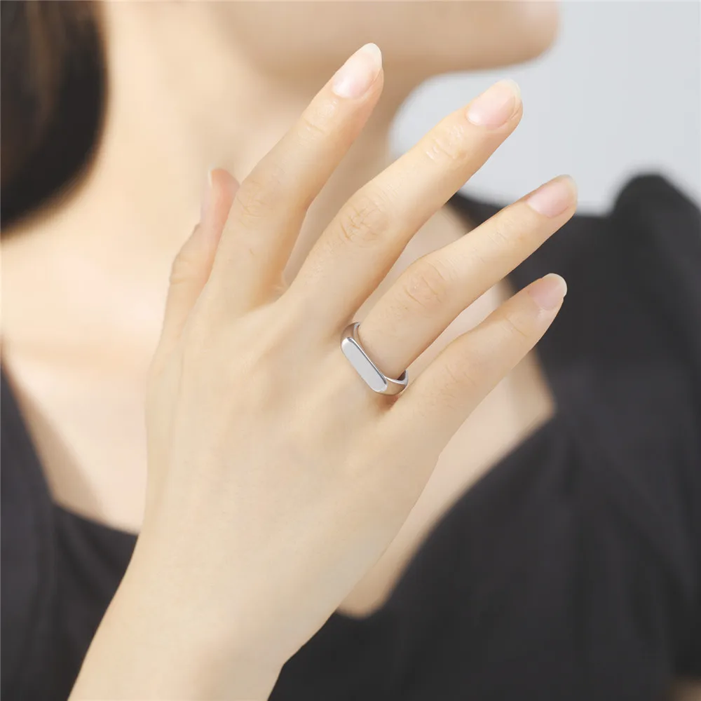 Name Engraved Signet Couple Rings